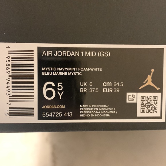 Jordan 1 Mid - Picture 6 of 6